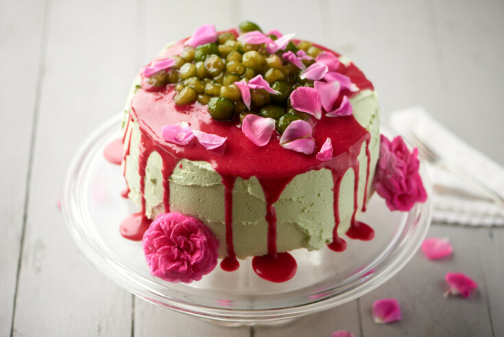 Matcha and Raspberry Bubble Tea Cake
