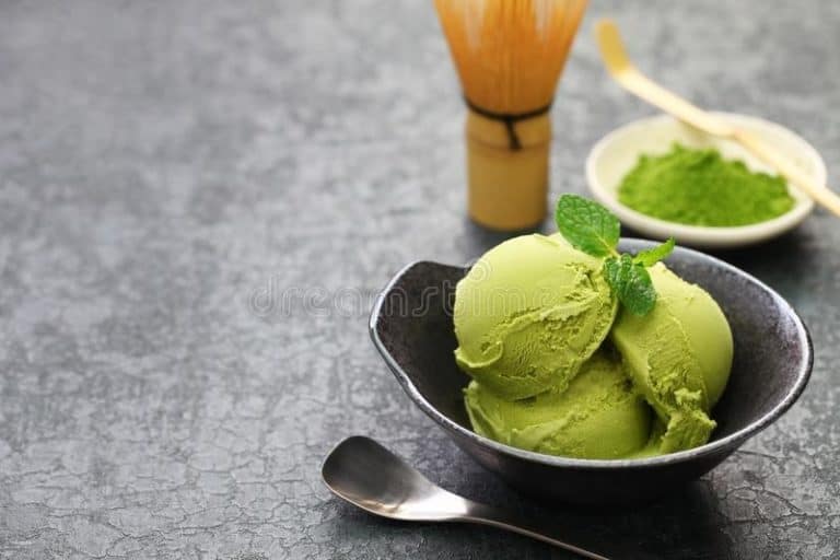 Easy Summer Dessert For Parties: Matcha Powder Green Tea & White Chocolate Ice Cream Recipes