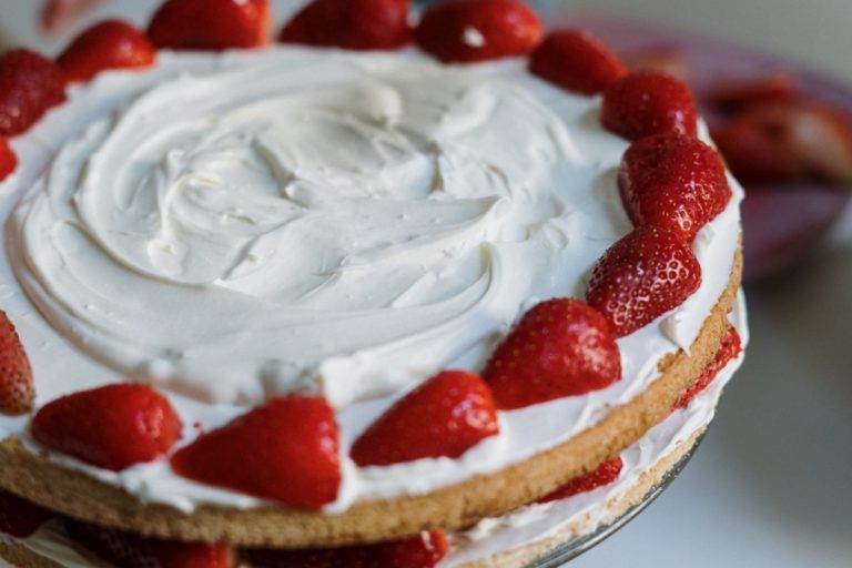 The Best Strawberry Cheesecake Recipe